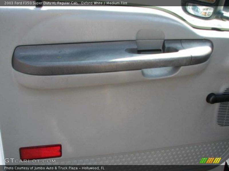 Oxford White / Medium Flint 2003 Ford F350 Super Duty XL Regular Cab