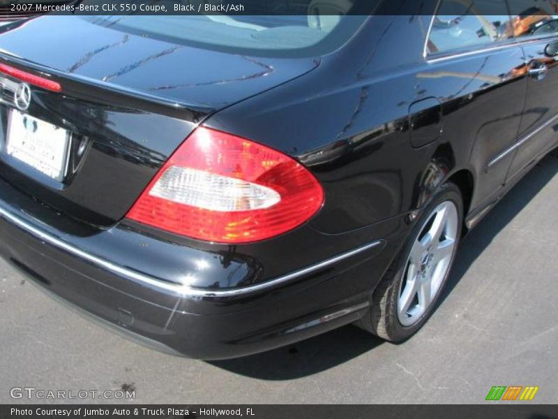 Black / Black/Ash 2007 Mercedes-Benz CLK 550 Coupe