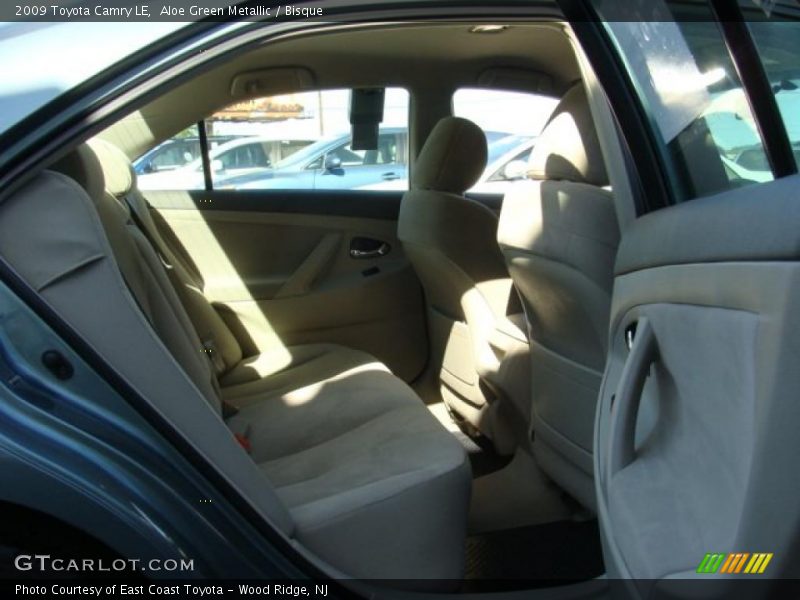 Aloe Green Metallic / Bisque 2009 Toyota Camry LE