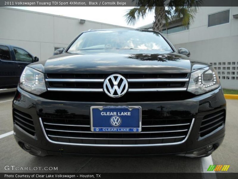 Black / Cornsilk Beige 2011 Volkswagen Touareg TDI Sport 4XMotion