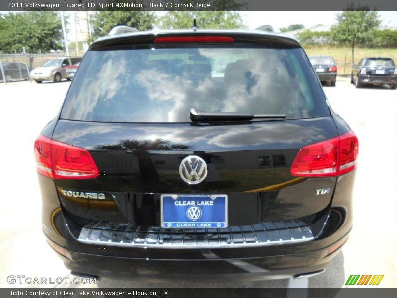 Black / Cornsilk Beige 2011 Volkswagen Touareg TDI Sport 4XMotion