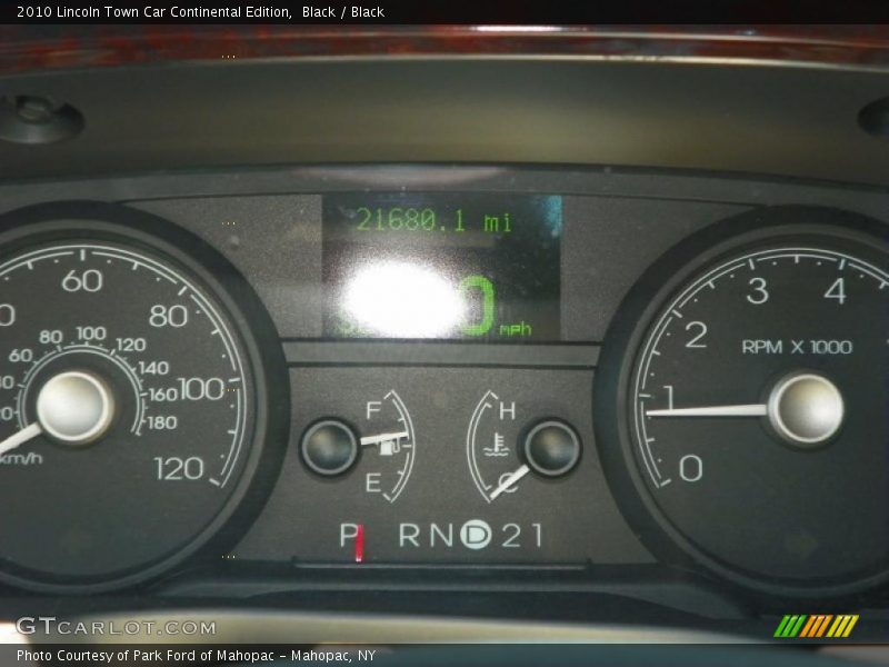  2010 Town Car Continental Edition Continental Edition Gauges