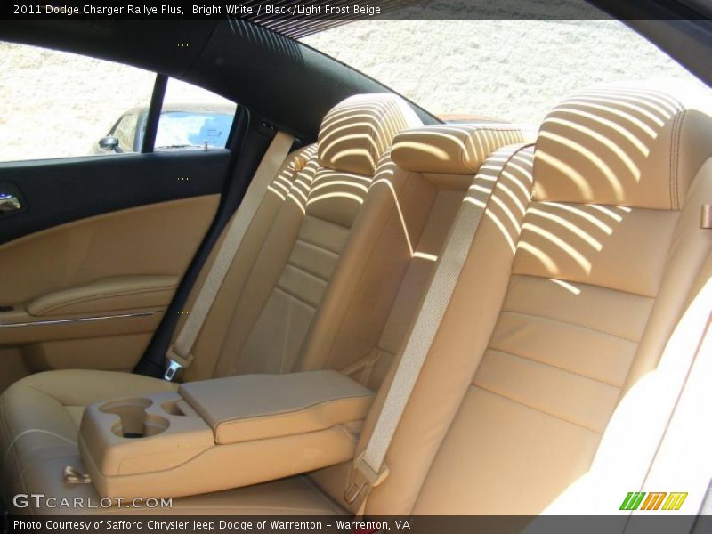 Bright White / Black/Light Frost Beige 2011 Dodge Charger Rallye Plus