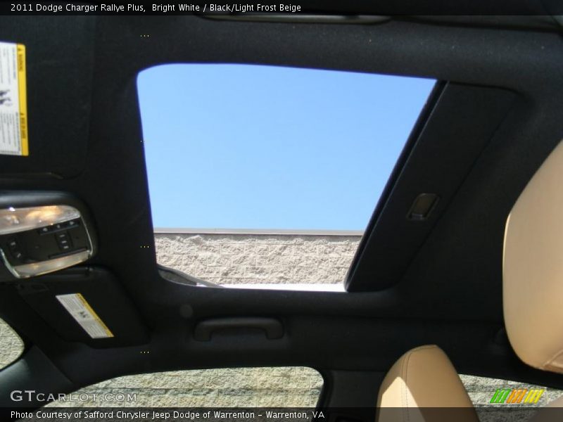 Sunroof of 2011 Charger Rallye Plus