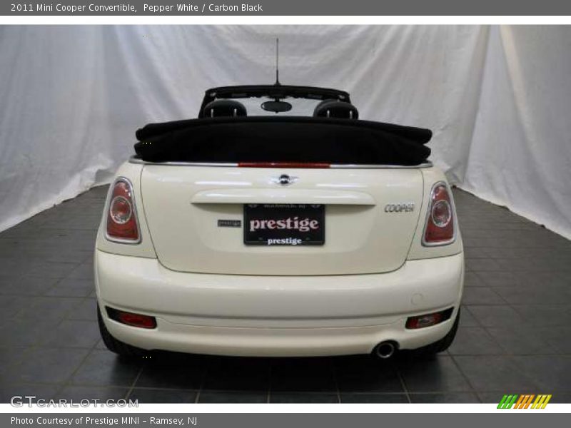 Pepper White / Carbon Black 2011 Mini Cooper Convertible