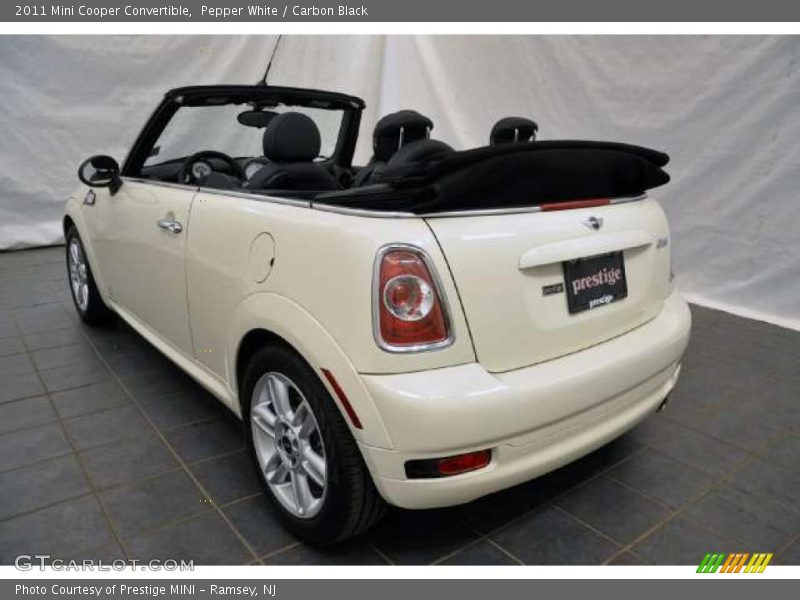 Pepper White / Carbon Black 2011 Mini Cooper Convertible
