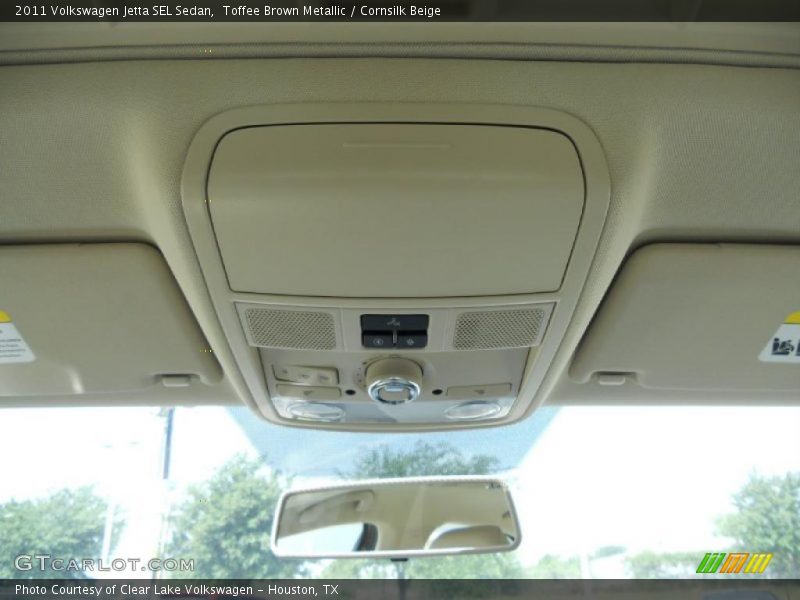 Toffee Brown Metallic / Cornsilk Beige 2011 Volkswagen Jetta SEL Sedan