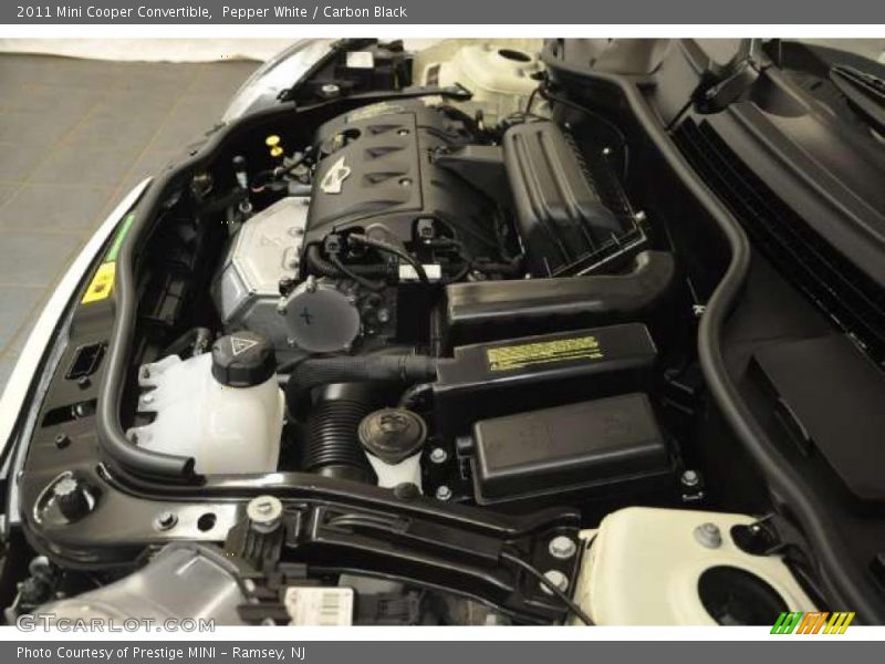 Pepper White / Carbon Black 2011 Mini Cooper Convertible