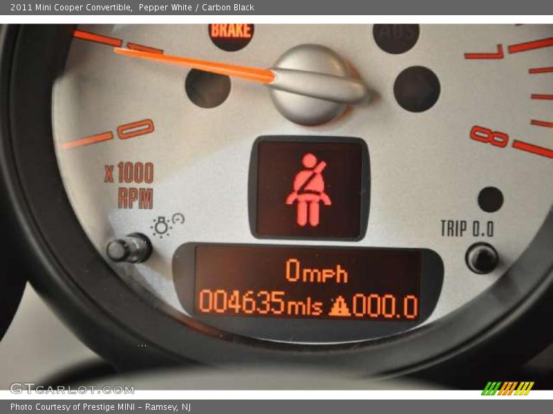 Pepper White / Carbon Black 2011 Mini Cooper Convertible