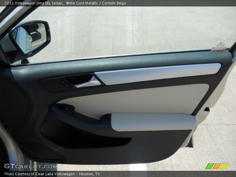 White Gold Metallic / Cornsilk Beige 2011 Volkswagen Jetta SEL Sedan