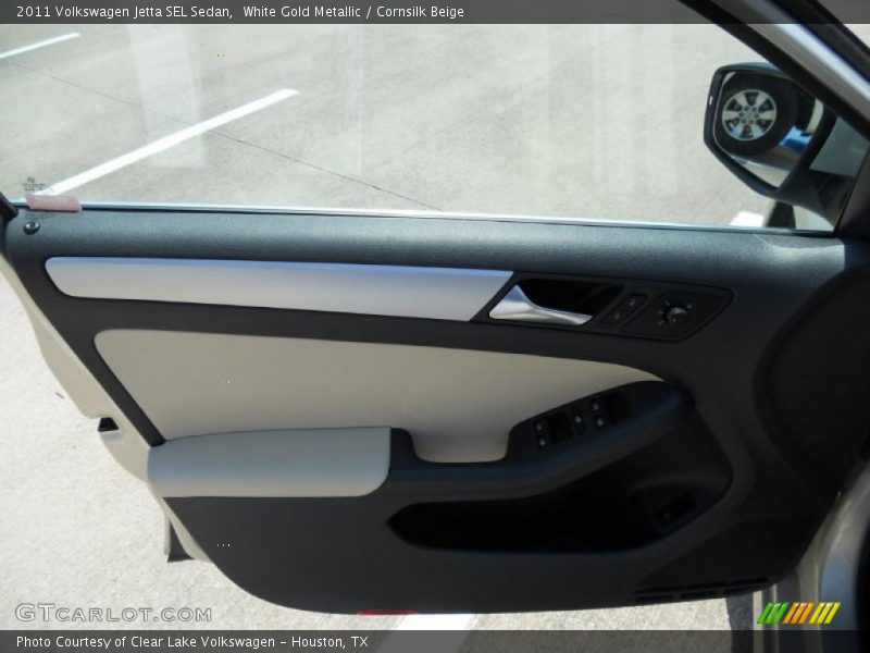 White Gold Metallic / Cornsilk Beige 2011 Volkswagen Jetta SEL Sedan