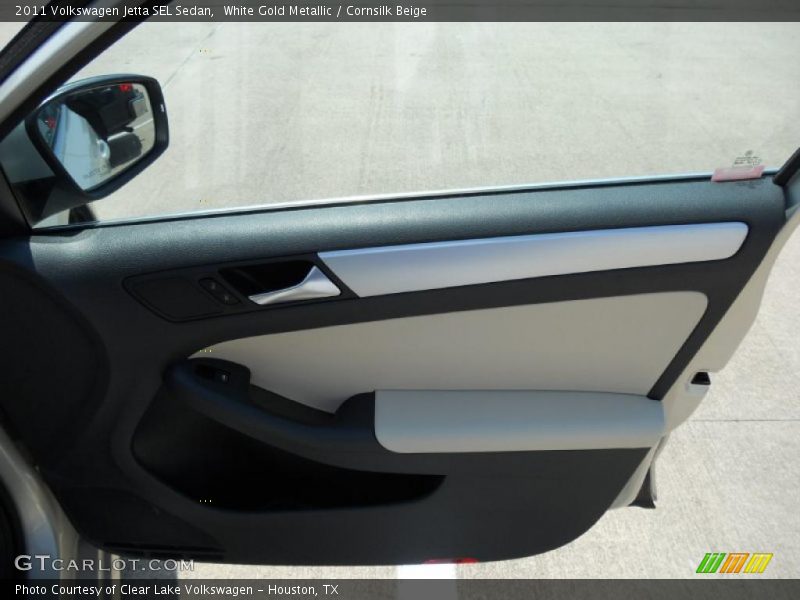 White Gold Metallic / Cornsilk Beige 2011 Volkswagen Jetta SEL Sedan