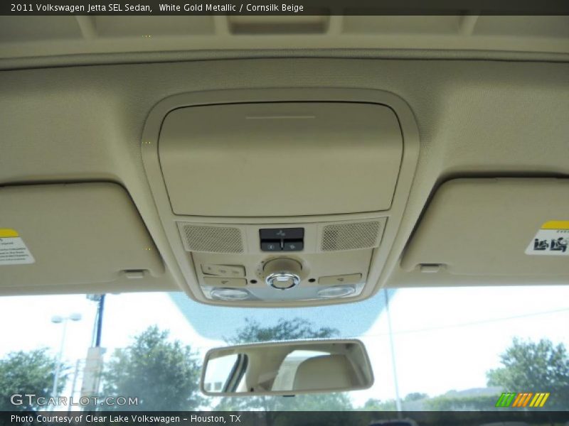 White Gold Metallic / Cornsilk Beige 2011 Volkswagen Jetta SEL Sedan