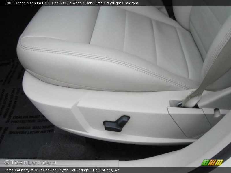 Cool Vanilla White / Dark Slate Gray/Light Graystone 2005 Dodge Magnum R/T