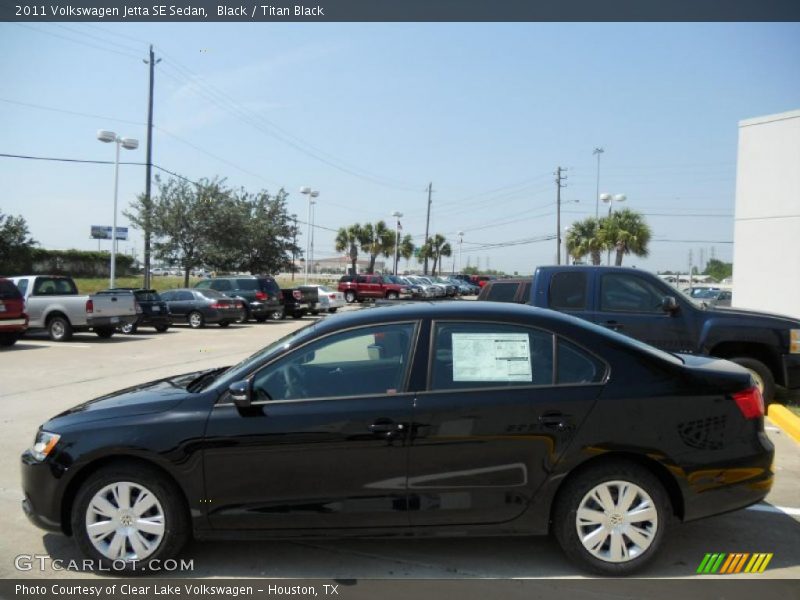 Black / Titan Black 2011 Volkswagen Jetta SE Sedan
