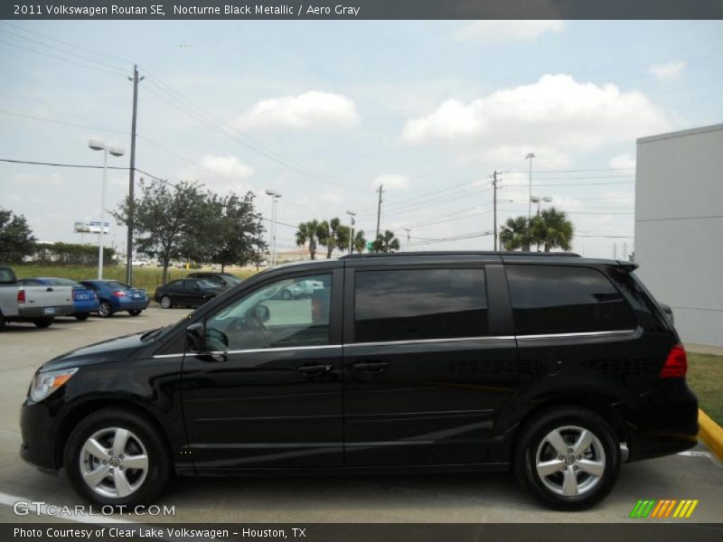 Nocturne Black Metallic / Aero Gray 2011 Volkswagen Routan SE