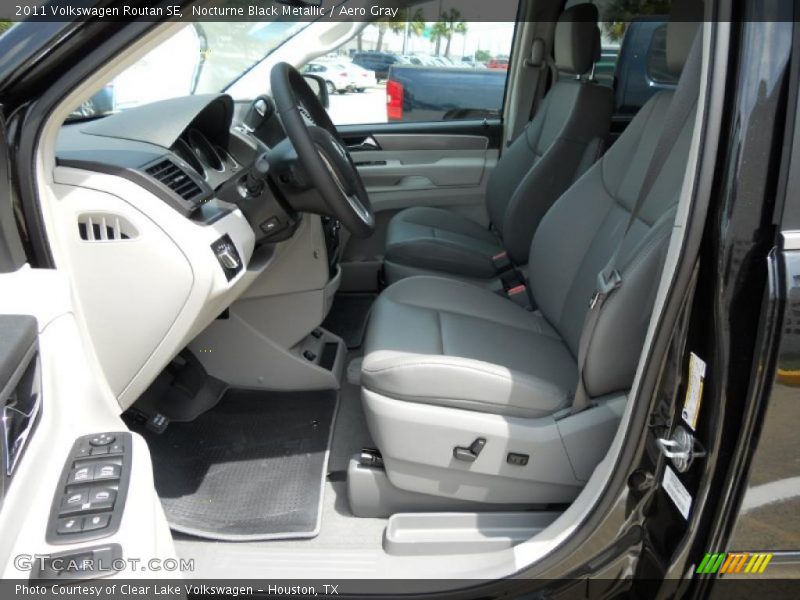 Nocturne Black Metallic / Aero Gray 2011 Volkswagen Routan SE