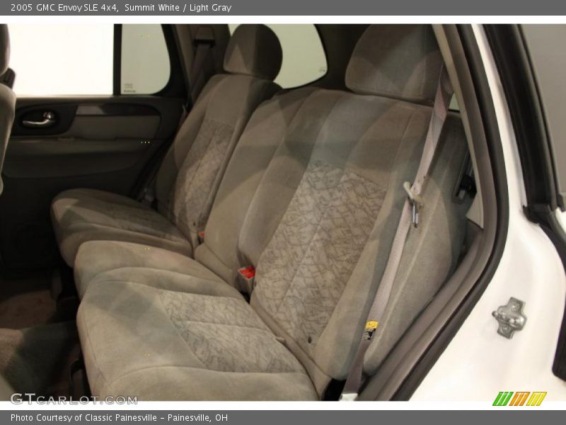 Summit White / Light Gray 2005 GMC Envoy SLE 4x4