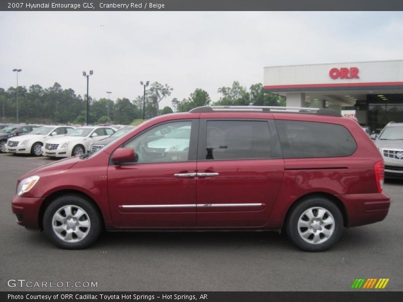 Cranberry Red / Beige 2007 Hyundai Entourage GLS