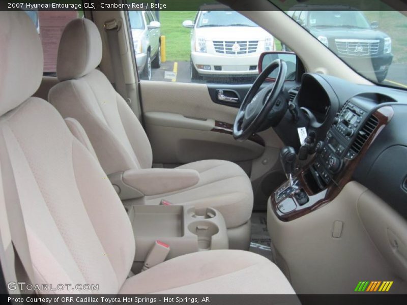 Cranberry Red / Beige 2007 Hyundai Entourage GLS