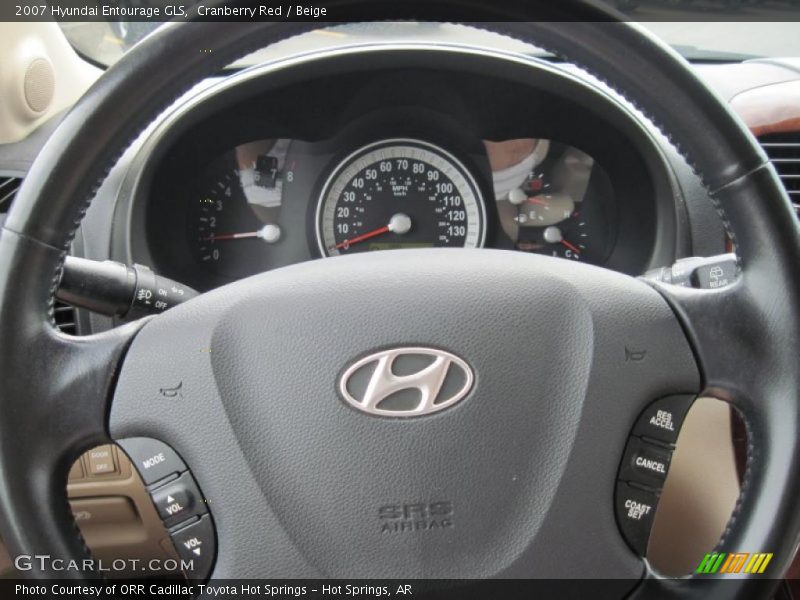 Cranberry Red / Beige 2007 Hyundai Entourage GLS