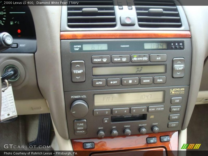 Diamond White Pearl / Ivory 2000 Lexus LS 400