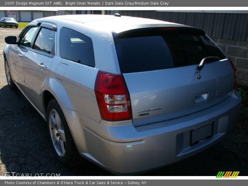 Bright Silver Metallic / Dark Slate Gray/Medium Slate Gray 2005 Dodge Magnum SXT AWD