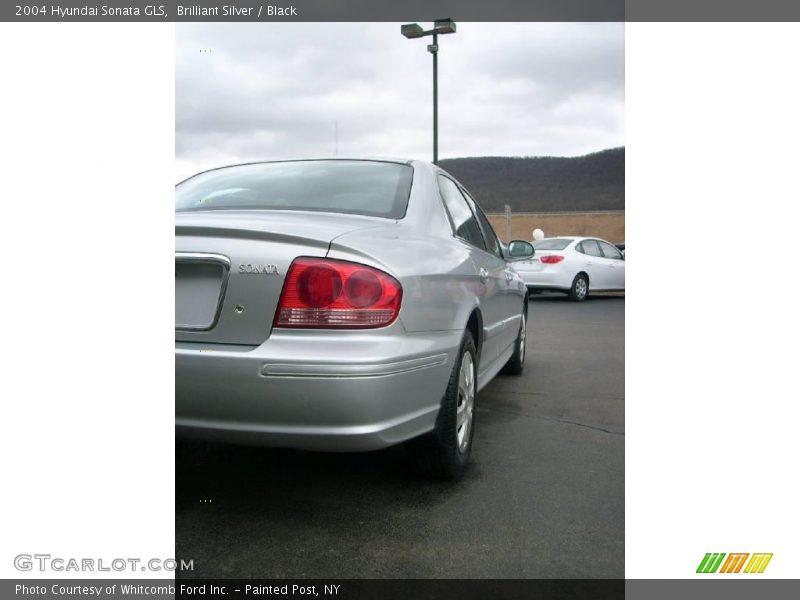 Brilliant Silver / Black 2004 Hyundai Sonata GLS