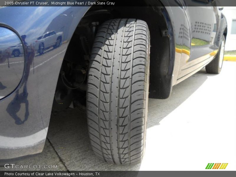 Midnight Blue Pearl / Dark Slate Gray 2005 Chrysler PT Cruiser