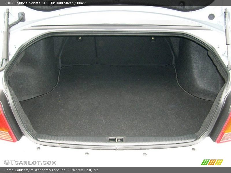 Brilliant Silver / Black 2004 Hyundai Sonata GLS