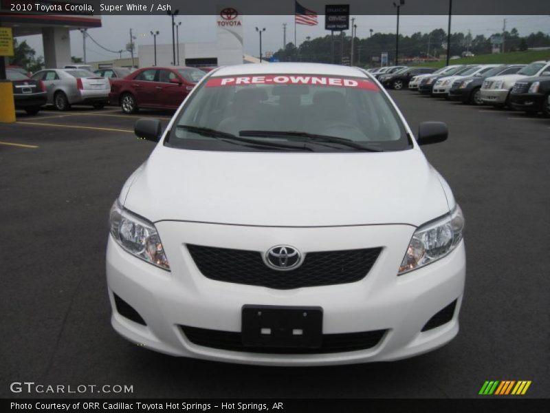 Super White / Ash 2010 Toyota Corolla