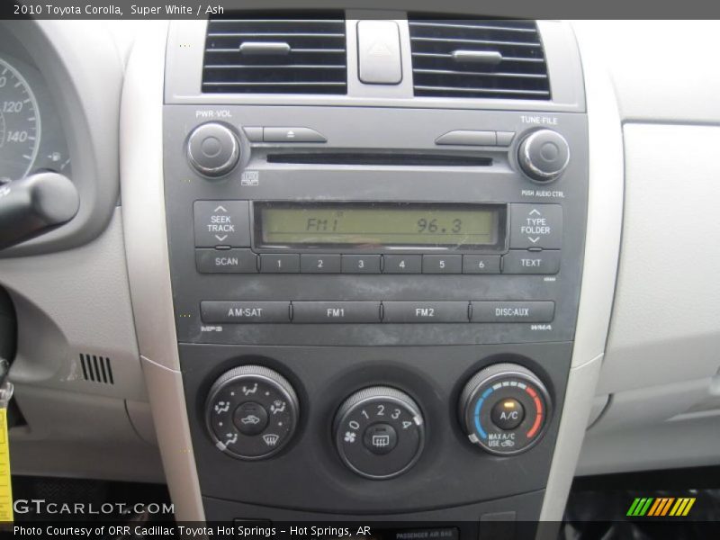 Super White / Ash 2010 Toyota Corolla