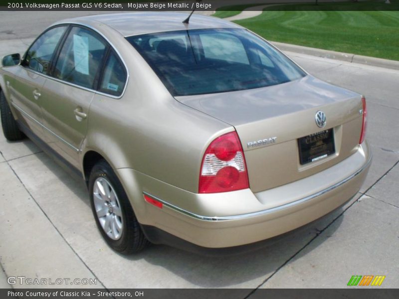 Mojave Beige Metallic / Beige 2001 Volkswagen Passat GLS V6 Sedan