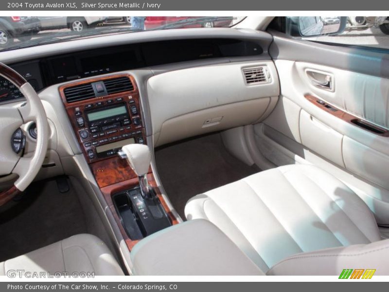 Silver Spruce Metallic / Ivory 2004 Toyota Avalon XLS