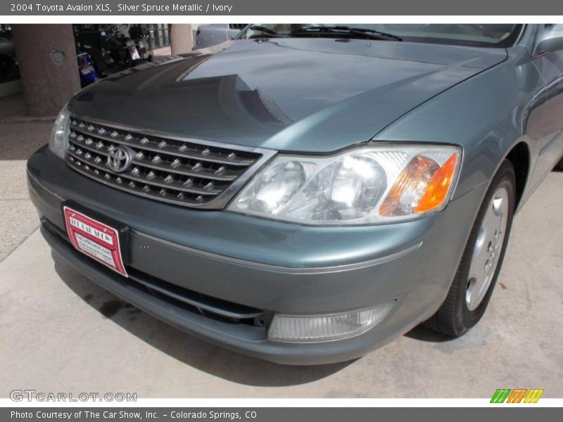 Silver Spruce Metallic / Ivory 2004 Toyota Avalon XLS
