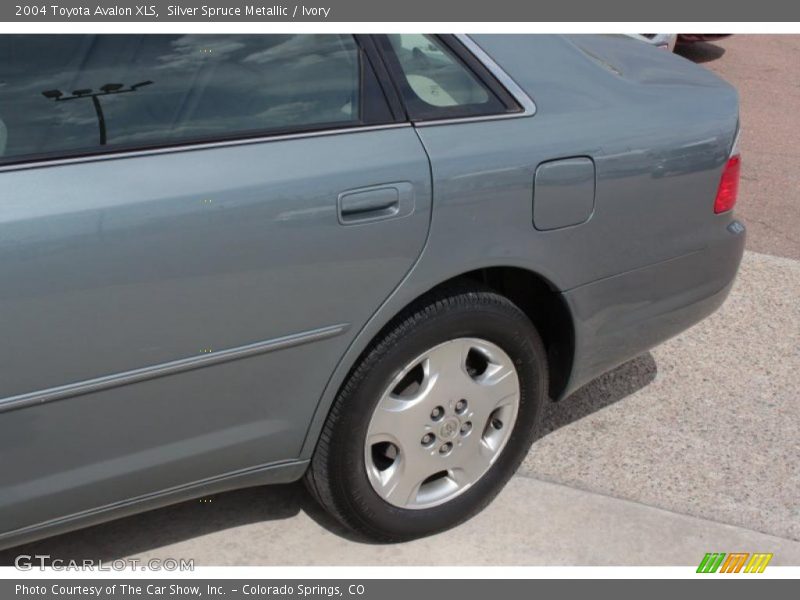 Silver Spruce Metallic / Ivory 2004 Toyota Avalon XLS