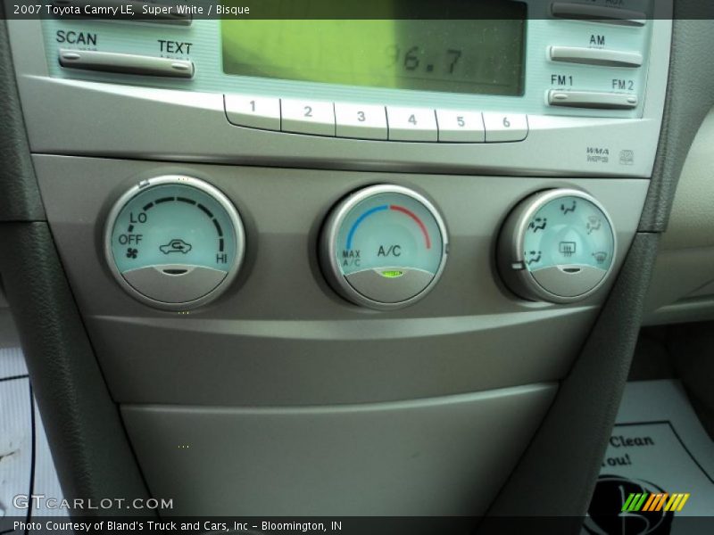 Super White / Bisque 2007 Toyota Camry LE