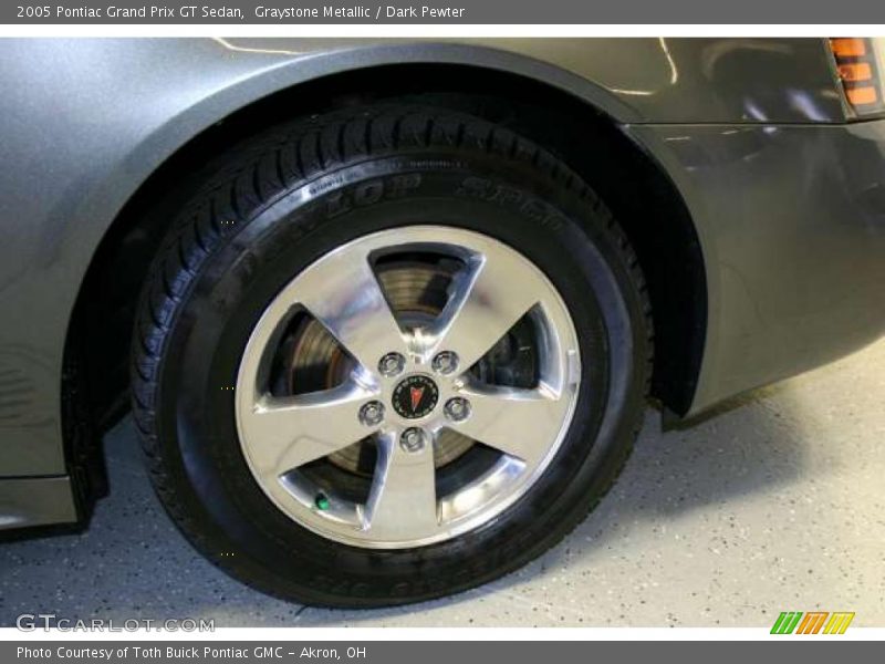 Graystone Metallic / Dark Pewter 2005 Pontiac Grand Prix GT Sedan