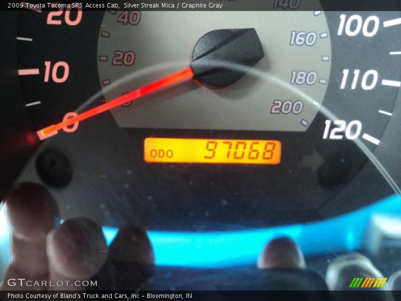 Silver Streak Mica / Graphite Gray 2009 Toyota Tacoma SR5 Access Cab