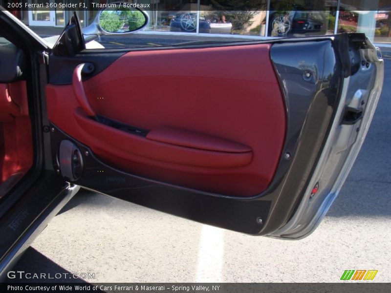 Titanium / Bordeaux 2005 Ferrari 360 Spider F1