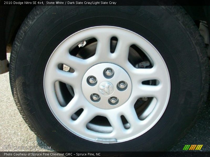 Stone White / Dark Slate Gray/Light Slate Gray 2010 Dodge Nitro SE 4x4