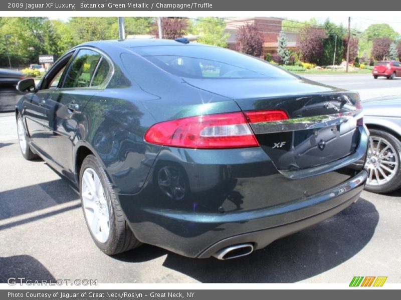 Botanical Green Metallic / Champagne/Truffle 2009 Jaguar XF Luxury