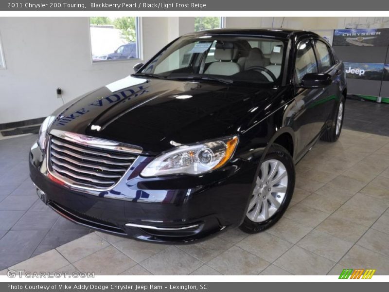 Blackberry Pearl / Black/Light Frost Beige 2011 Chrysler 200 Touring