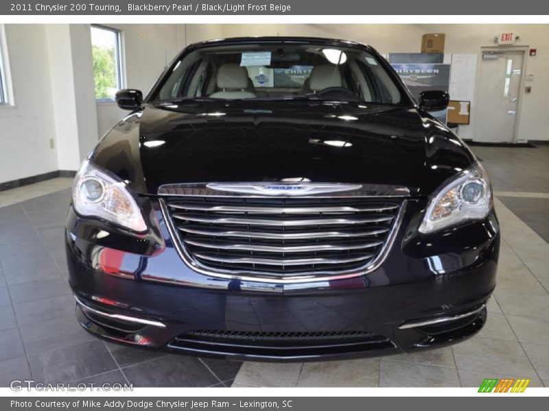 Blackberry Pearl / Black/Light Frost Beige 2011 Chrysler 200 Touring
