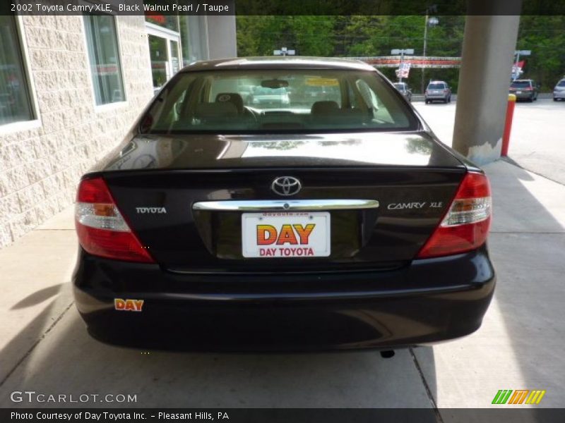 Black Walnut Pearl / Taupe 2002 Toyota Camry XLE