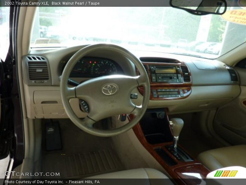 Black Walnut Pearl / Taupe 2002 Toyota Camry XLE