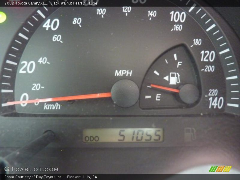 Black Walnut Pearl / Taupe 2002 Toyota Camry XLE