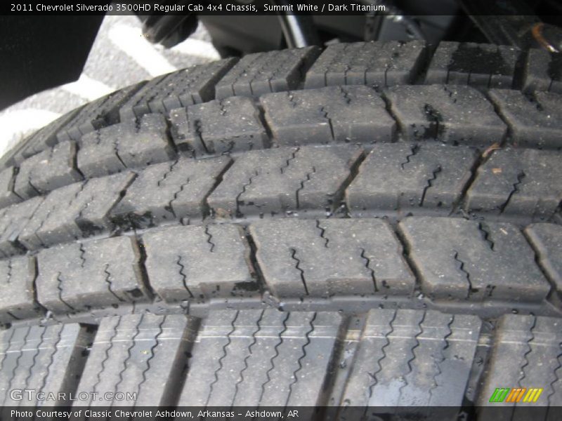 Summit White / Dark Titanium 2011 Chevrolet Silverado 3500HD Regular Cab 4x4 Chassis