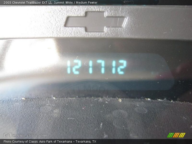 Summit White / Medium Pewter 2003 Chevrolet TrailBlazer EXT LS