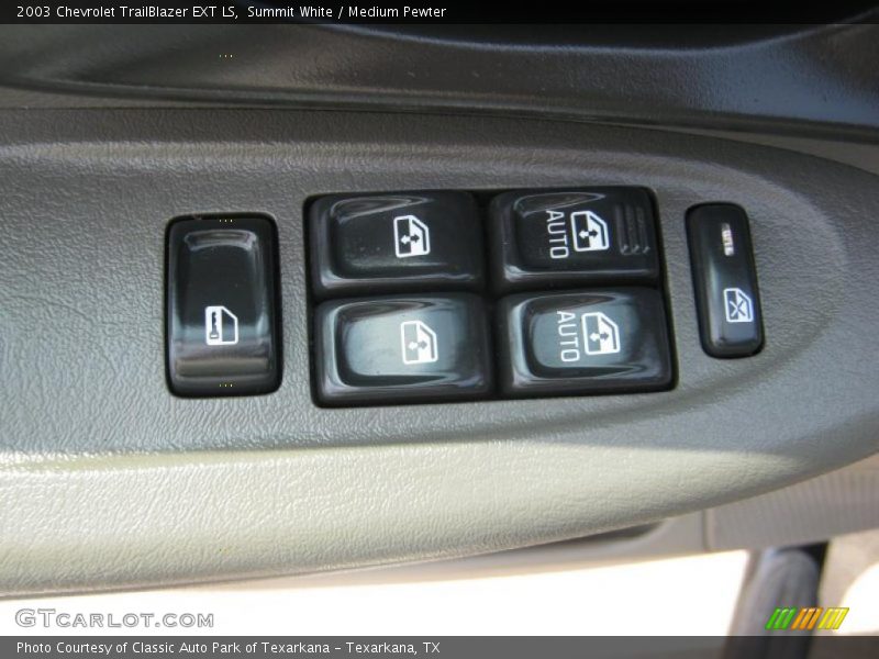 Summit White / Medium Pewter 2003 Chevrolet TrailBlazer EXT LS